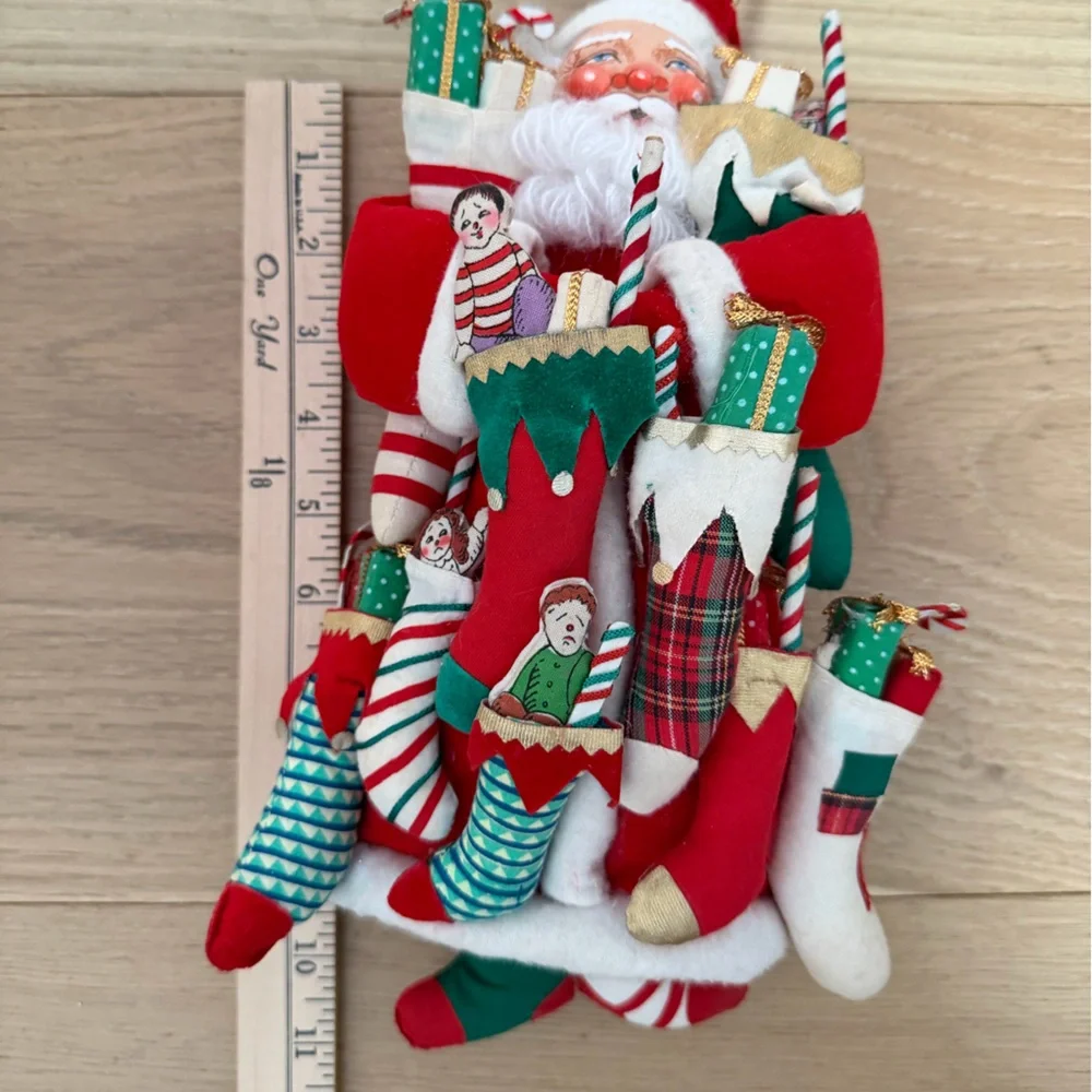 Vintage Christmas Ornament- great condition/ beautiful heirloom